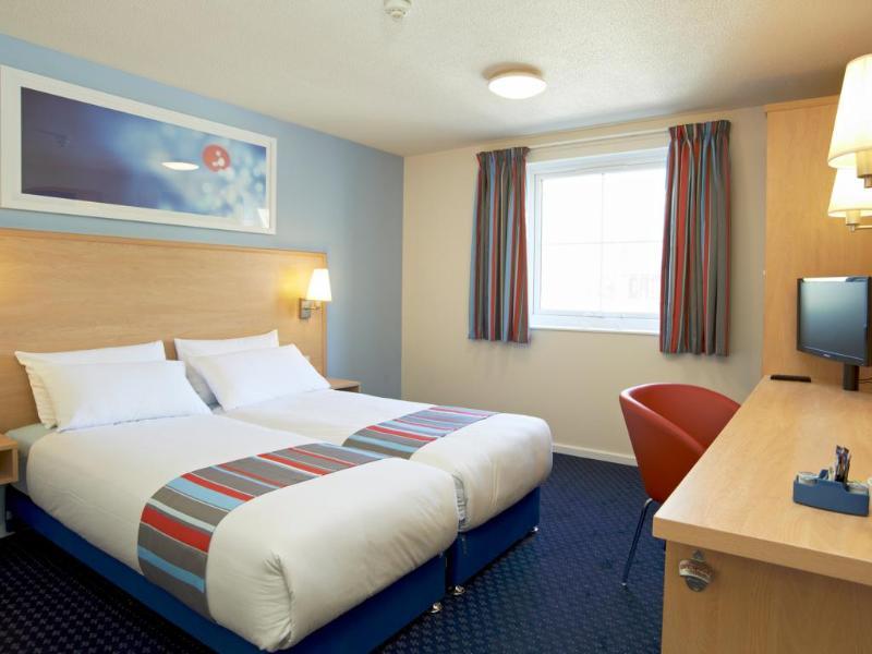 Travelodge Oxford Wheatley Esterno foto