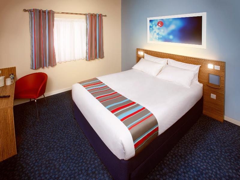 Travelodge Oxford Wheatley Esterno foto